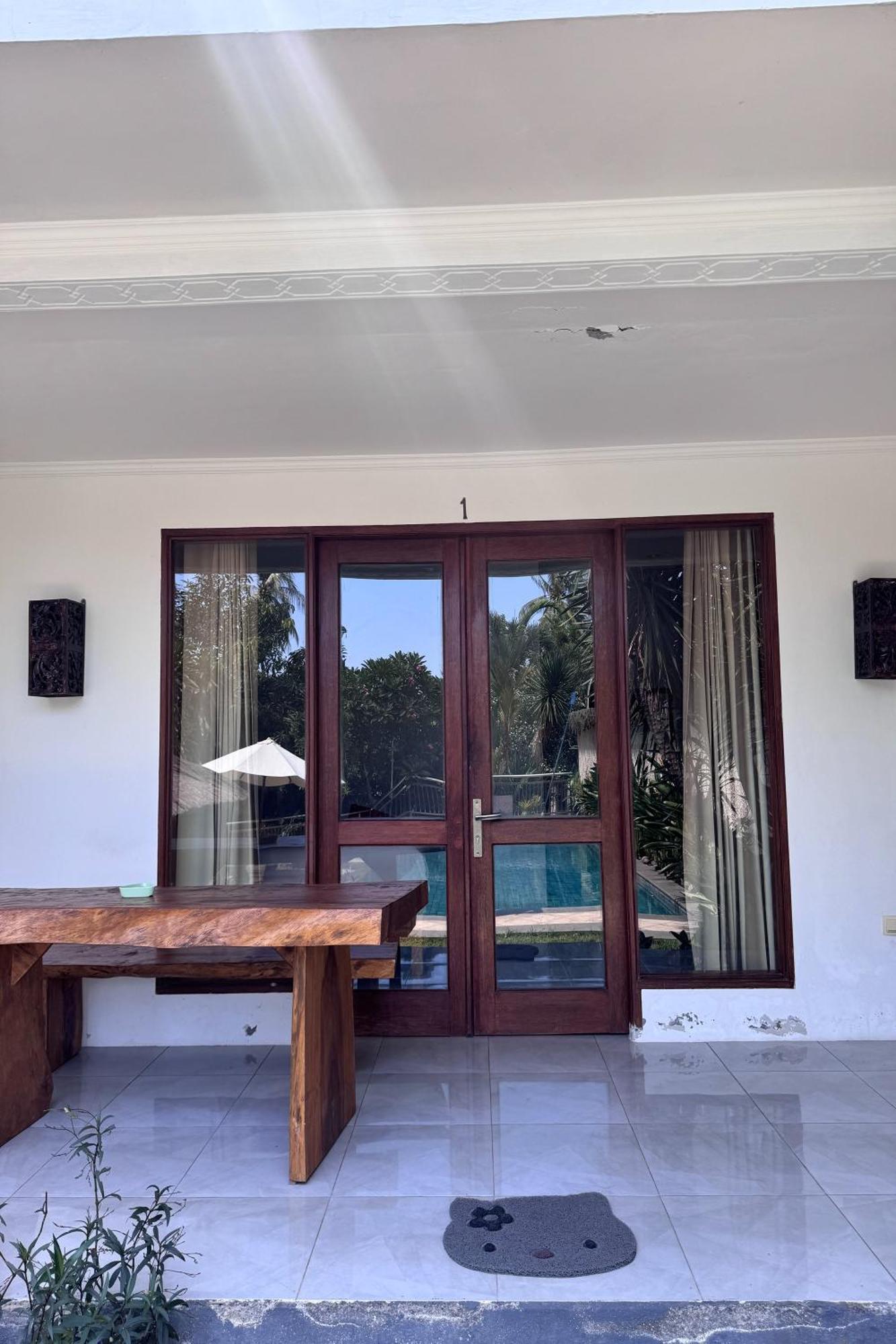 Senggigi Cottages Lombok Exterior photo