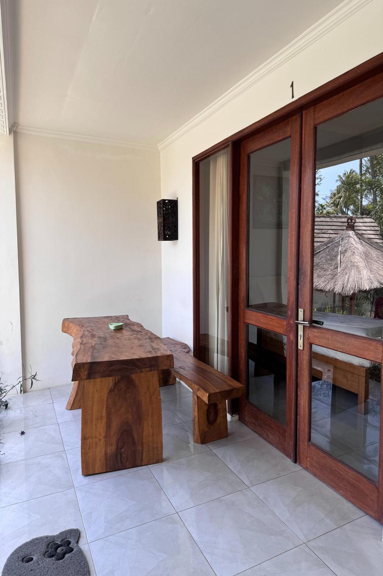 Senggigi Cottages Lombok Exterior photo