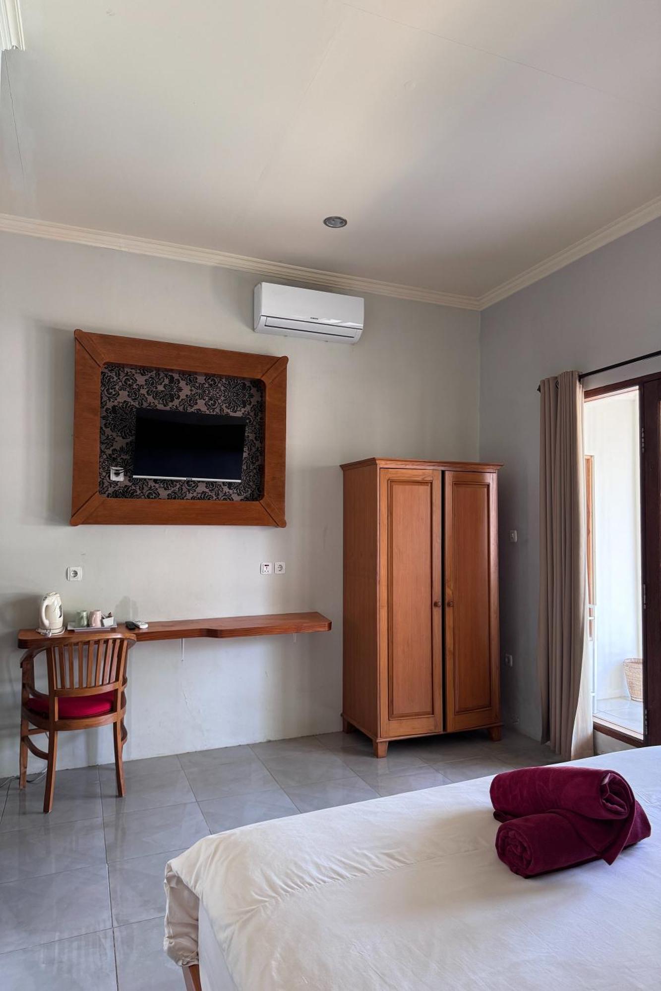 Senggigi Cottages Lombok Exterior photo
