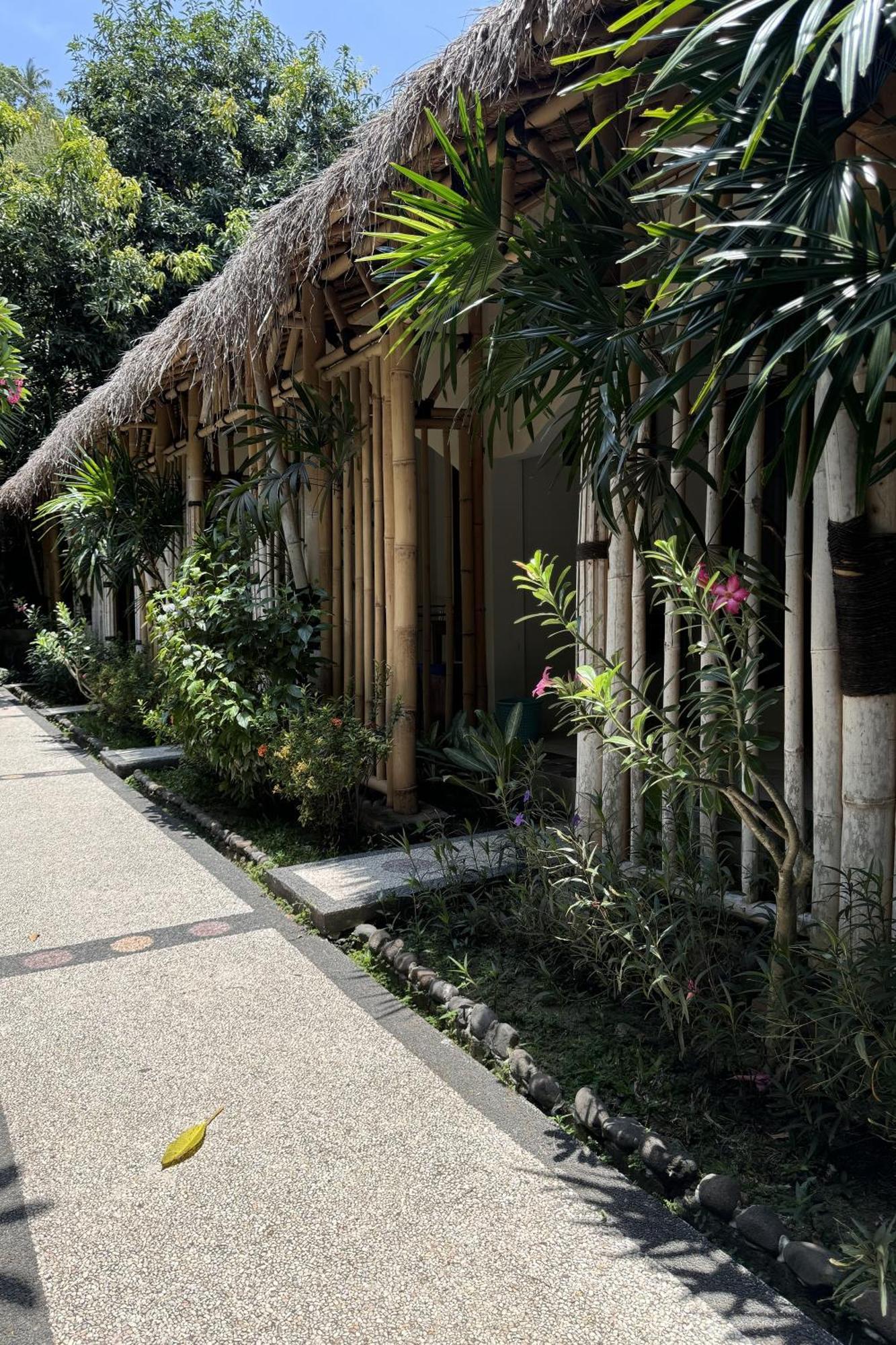 Senggigi Cottages Lombok Exterior photo